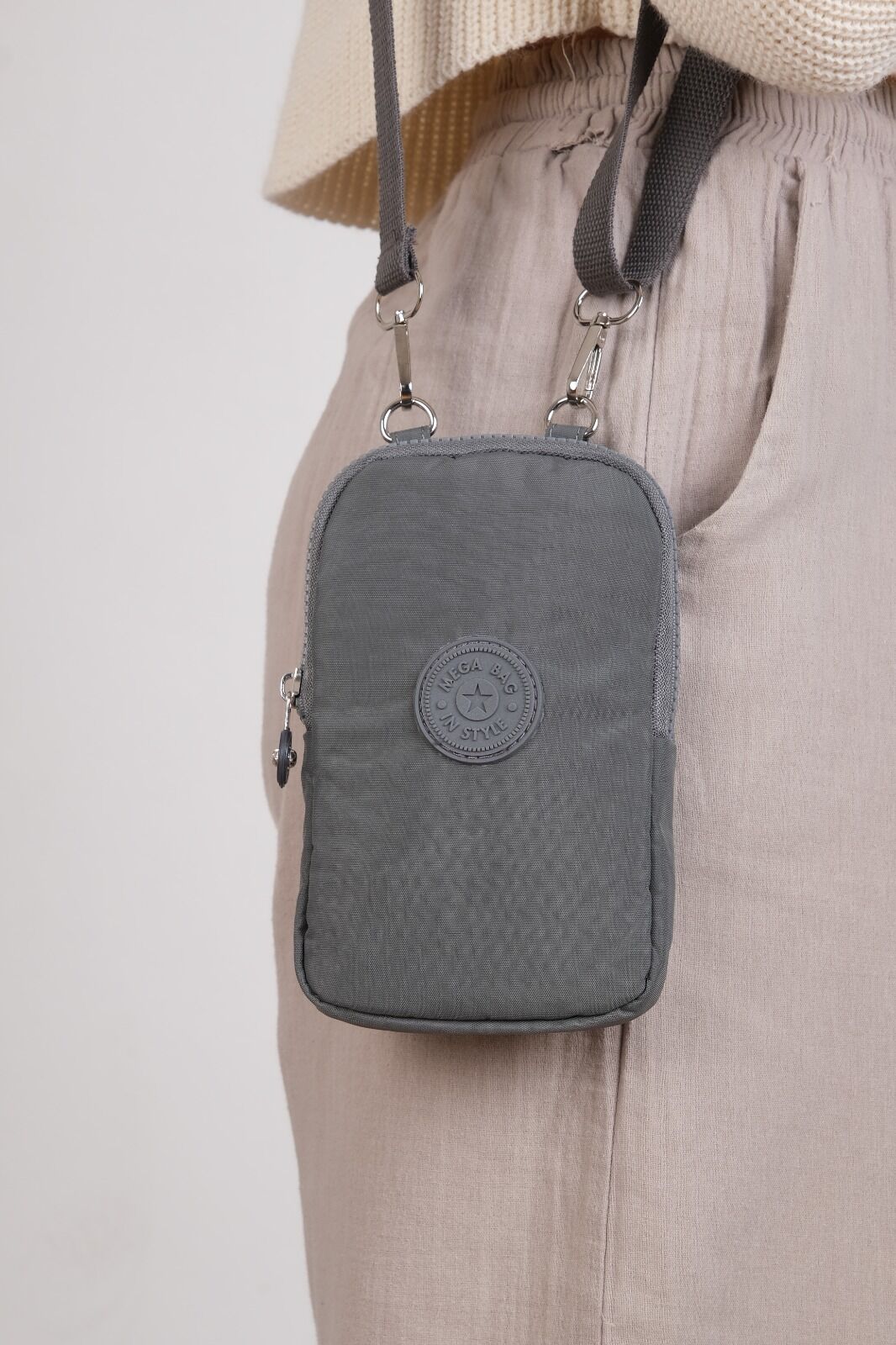 M 226 Mega Bag Krinkıl Kumaş Unisex Küçük Omuz Çantası, Telefonluk Gri