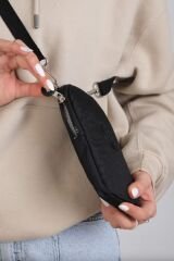 M 226 Mega Bag Krinkıl Kumaş Unisex Küçük Omuz Çantası, Telefonluk Siyah